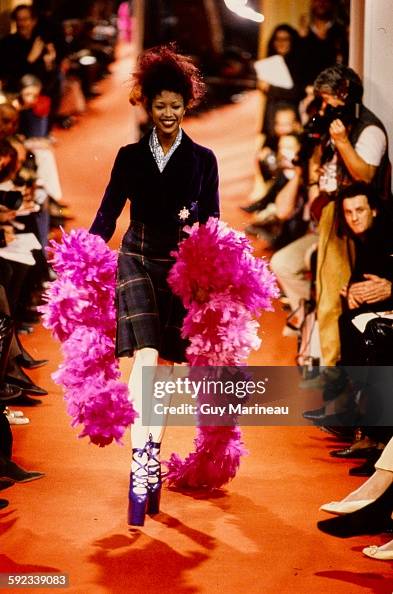 Vivienne Westwood Fall 1993 RTW Vivienne Westwood Fall 1993 RTW