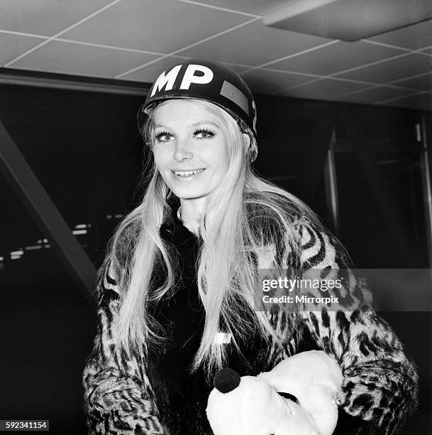 . Helmet pictured at Heathrow. January 1970 70-00007