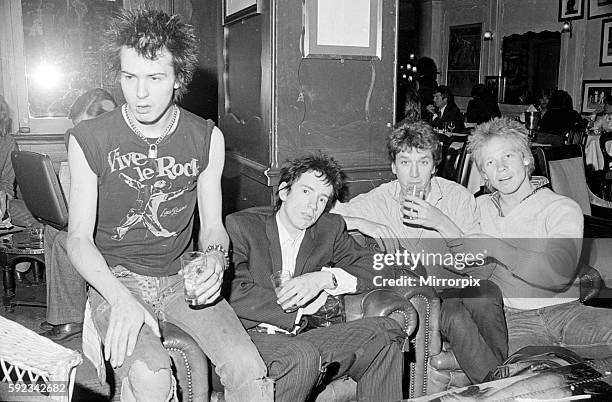 Simon Ritchie 63 John Simon Ritchie Photos & High Res Pictures - Getty Images