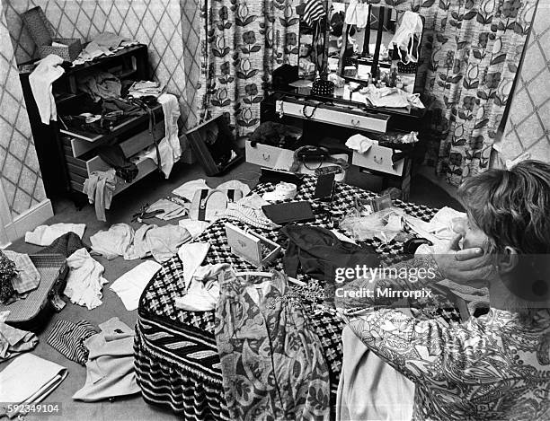 Rashed Room Trashed Room Photos and Premium High Res Pictures - Getty Images