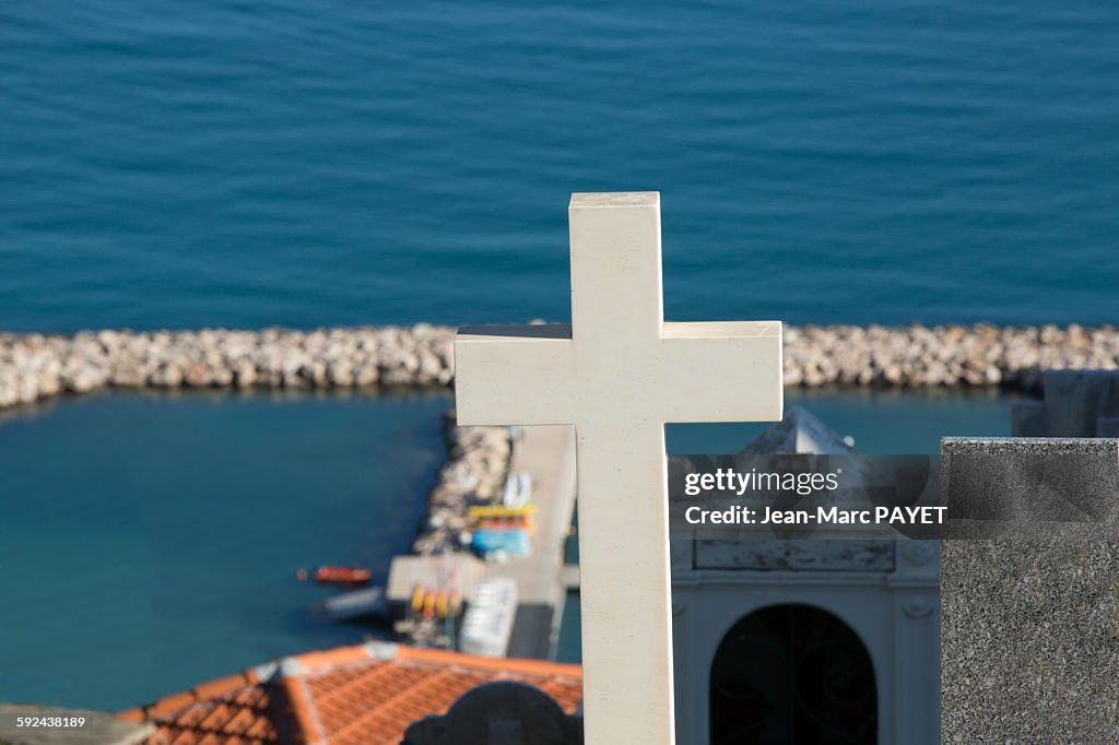 Marine cemetery