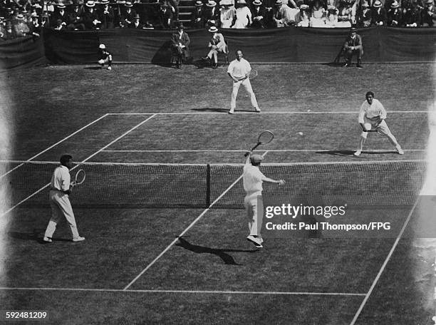 The British Isles versus Australasia in the International Lawn Tennis Challenge finals at the Albert Ground in Melbourne, Australia, 30th November...