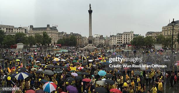 Around 300 Malaysian protesters from the BERSIH 4.0 demonstration gathered in front of the National Gallery in Trafalgar Square, London in protest...