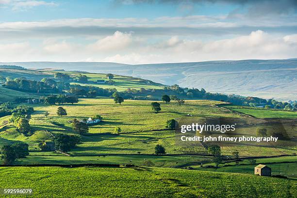 the eden valley landscape. uk. - yorkshire dales nationalpark stock-fotos und bilder