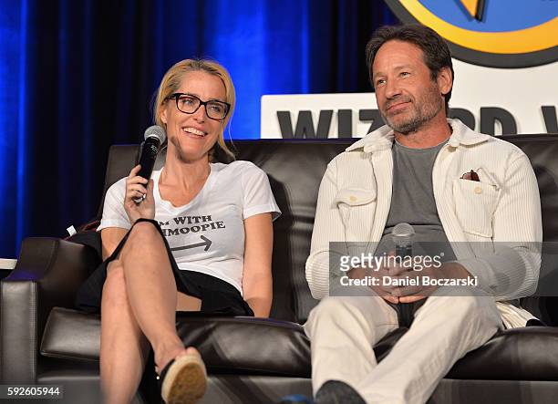 Actress Gillian Anderson and Actor David Duchovny speak onstage during Wizard World Comic Con Chicago 2016 - Day 3 at Donald E. Stephens Convention...