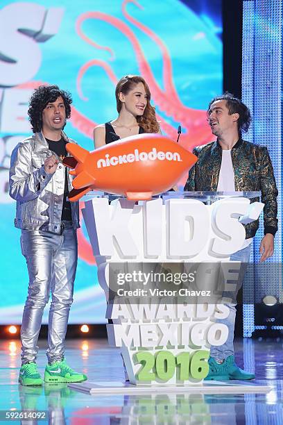 Axel Escalante, Cecilia de la Cueva and guest speaks on stage during the Nickelodeon Kids' Choice Awards Mexico 2016 at Auditorio Nacional on August...