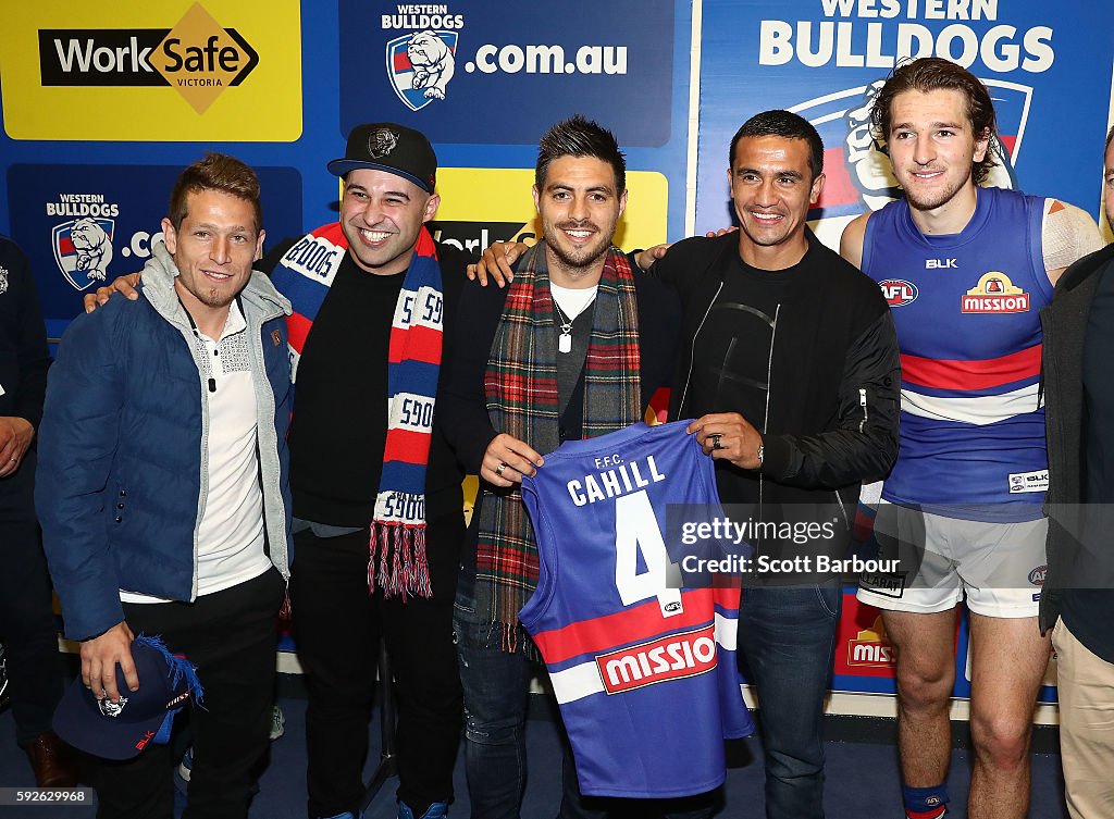 AFL Rd 22 - Essendon v Western Bulldogs