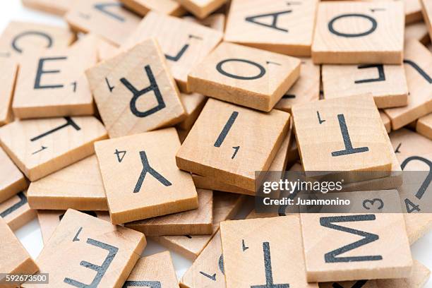 scrabble letters - scrabble stockfoto's en -beelden