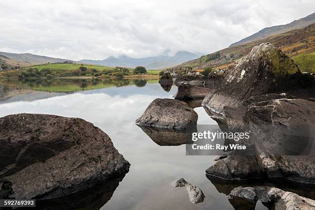 llynnau mymbyr - mymbyr lake stock-fotos und bilder