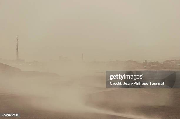 sandstorm in western iran - blowing dust stock pictures, royalty-free photos & images