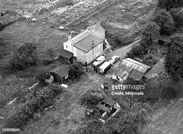 Leatherslade Farm at Oakley Buckinghamshire, where the Great Train Robbers hid. 13th August 1963. OPS Aerial view of the farmhouse
