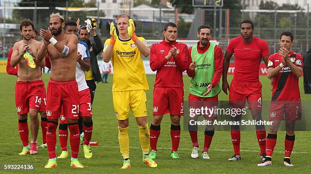 Team of Bayer Leverkusen celebrate during the DFB Cup match between SC Hauenstein and Bayer 04 Leverkusen at Stadium Husterhoehe on August 19, 2016...