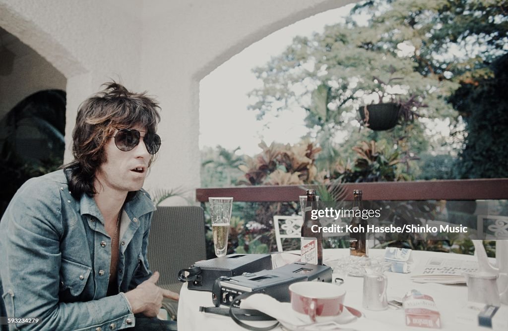 Keith Richard The Rolling Stones Getting Interviewed In Kingston Jamaica While Goats Head Soup Album