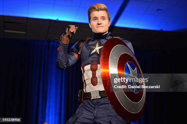 Guest cosplays during Wizard World Comic Con Chicago 2016 - Day 3 at Donald E. Stephens Convention Center on August 20, 2016 in Rosemont, Illinois.