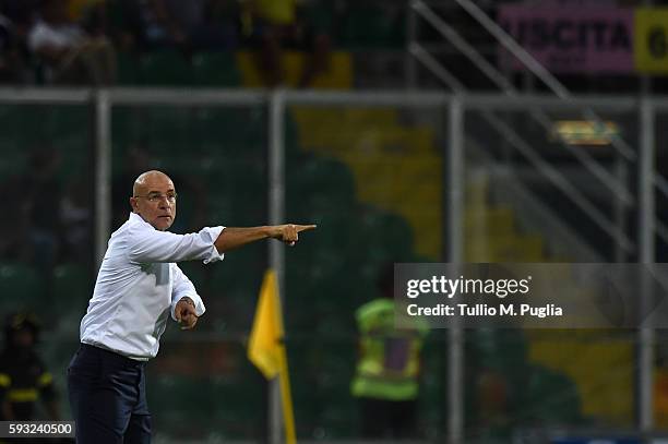 Head Coach Davide Ballardini of Palermo gestures during the Serie A match between US Citta di Palermo and US Sassuolo at Stadio Renzo Barbera on...