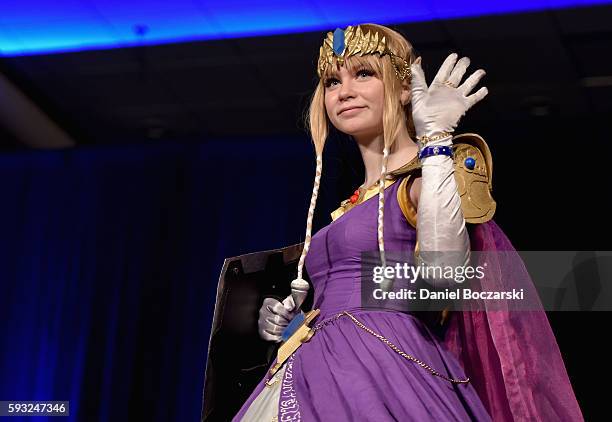 Guest cosplays during Wizard World Comic Con Chicago 2016 - Day 3 at Donald E. Stephens Convention Center on August 20, 2016 in Rosemont, Illinois.