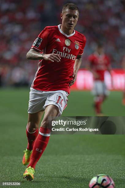 Benfica's Swedish defender Victor Lindelof during the match between SL Benfica and Vitoria Setubal FC for the Portuguese Primeira Liga at Estadio da...