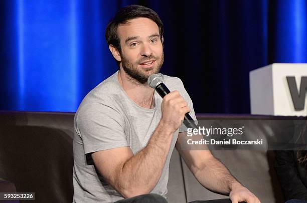 Actor Charlie Cox speaks onstage during Wizard World Comic Con Chicago 2016 - Day 4 at Donald E. Stephens Convention Center on August 21, 2016 in...