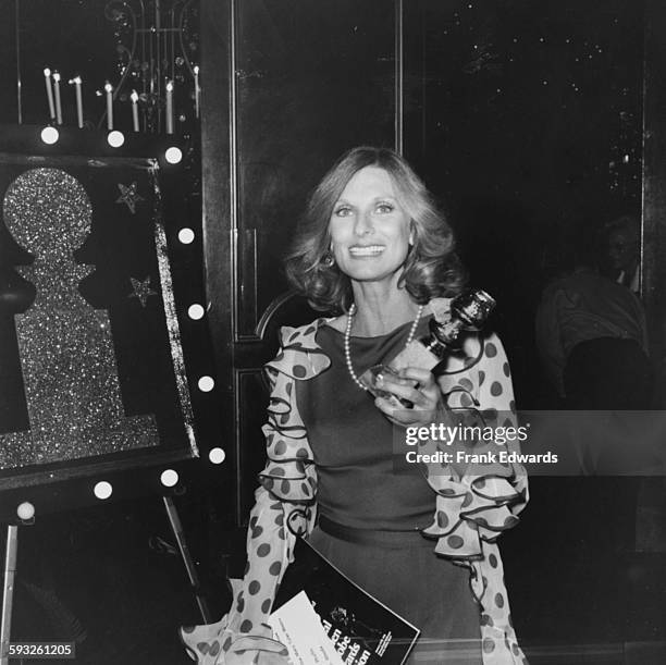 Actress Cloris Leachman holding her award for the film 'Phyllis' at the Golden Globe Awards, Los Angeles, January 24th 1976.