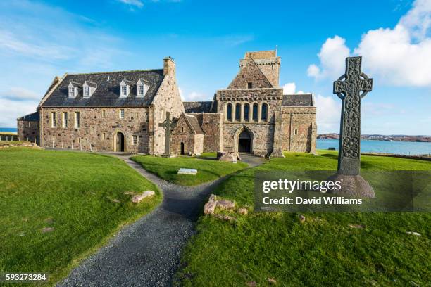 argyll and bute, scotland, uk - celtic cross stockfoto's en -beelden