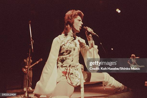 David Bowie live at Shinjuku Kosei Nenkin Hall, Tokyo, April 8, 1973.
