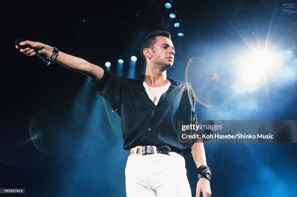 Depeche Mode David Gahan Live At Nippon Budokan