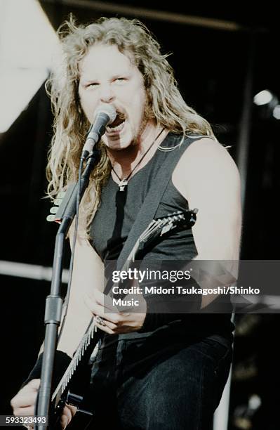 Metallica UK Donington Park Jason Newsted photo session in a dressing room, Donington, August 17, 1991.