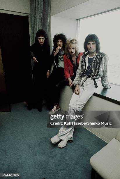 Queen at the hotel, Tokyo, March 1976.