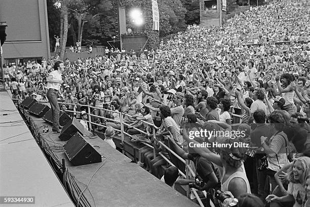 Bruce Springsteen Red Rocks 1981 Bruce Rock Photos and Premium High Res Pictures - Getty Images