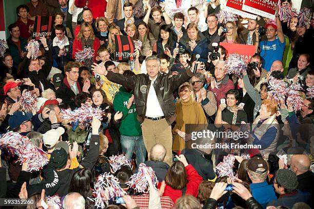 Republican presidential candidate Jon Huntsman a NH primary election eve rally with his wife Mary Kaye Huntsman at Exeter Town Hall in Exeter, NH on...