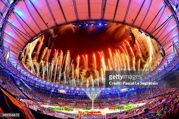 Fireworks explode above the Maracana Stadium at the end of the closing ceremony of the Rio 2016 Olympic games on August 21, 2016 in Rio de Janeiro,...
