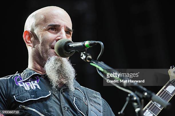 Scott Ian of Anthrax performs on stage during the 99.9 KISW Pain In The Grass music festival at White River Amphitheatre on August 21, 2016 in...