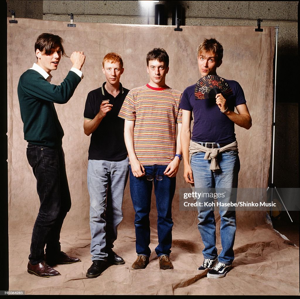 Blur Group Shot At Photo Studio In Tokyo