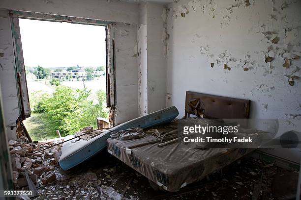 Room at the Lee Plaza Hotel. The decades-long decline of the U.S. Automobile industry is acutely reflected in the urban decay of Detroit, the city...