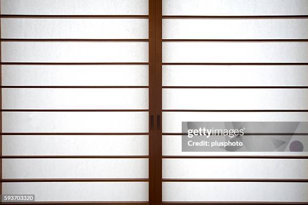 full frame view of traditional shoji sliding doors - shoji fotografías e imágenes de stock
