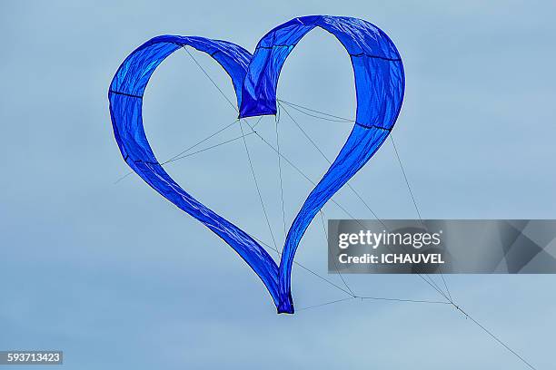 kite heart france - kite toy foto e immagini stock