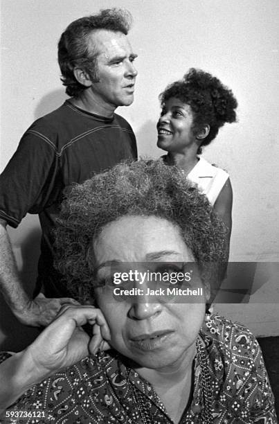 Playwright Alice Childress photographed with the stars of her interracial love story "Wedding Band", Ruby Dee and James Broderick, in August 1972.