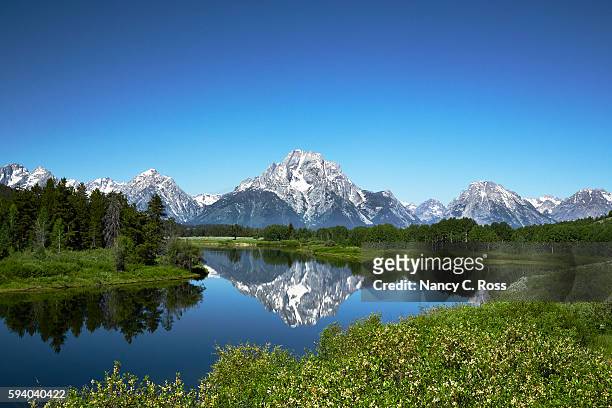 grand tetons from oxbow bend, wyoming - teton range stock pictures, royalty-free photos & images