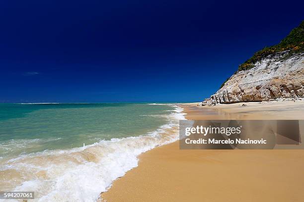 espelho beach in trancoso - espelho 個照片及圖片檔