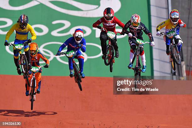 31st Rio 2016 Olympics / BMX Cycling: Women Final Amanda CARR / Merle VAN BENTHEM / Manon VALENTINO / Simone CHRISTENSEN / Alise POST / Stefany...