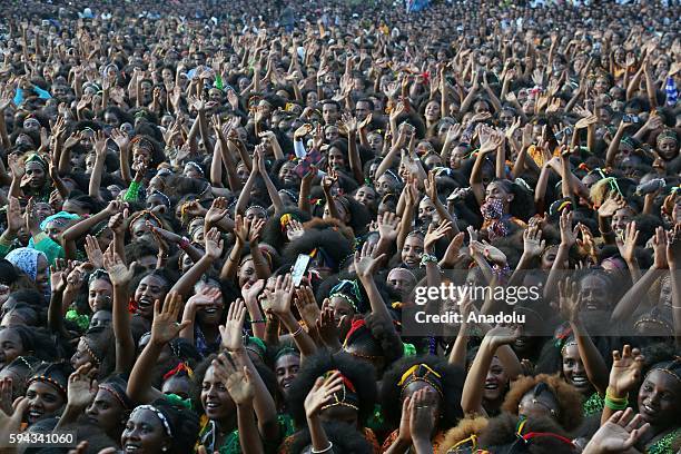 Asheda 101 Ashenda Festival Photos & High Res Pictures - Getty Images