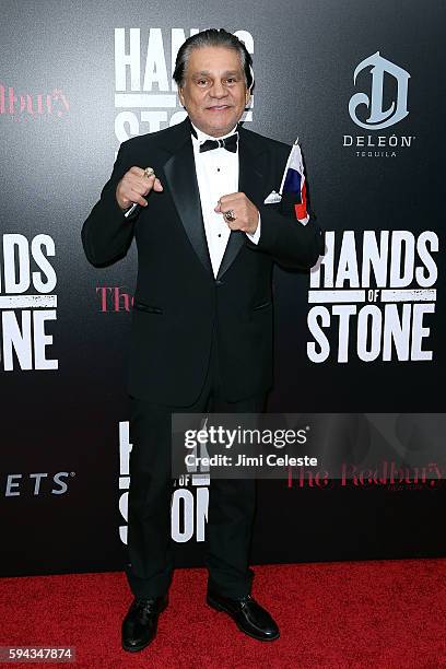 Boxer Roberto Duran attends The Weinstein Company Presents the U.S. Premiere of "Hands of Stone" at SVA Theater on August 22, 2016 in New York City.