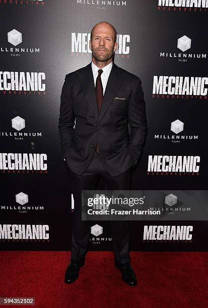 ActorJason Statham arrives at the Premiere of Summit Entertainment's "Mechanic: Resurrection" at ArcLight Hollywood on August 22, 2016 in Hollywood,...