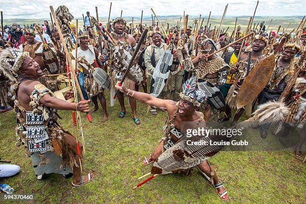 As former South African President Nelson Mandela is laid to rest in his home village, Zulu warriors paid tribute to him traditionally. They travelled...