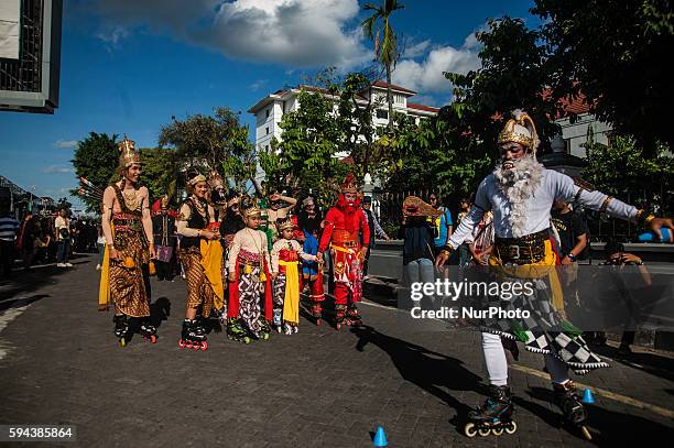 Some participants carnival Yogyakarta Art Festival walk in Malioboro, Yogyakarta, Indonesia, on August 23, 2016. This event has been going on for 28...