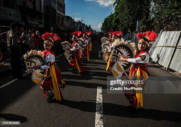 Some participants carnival Yogyakarta Art Festival walk in Malioboro, Yogyakarta, Indonesia, on August 23, 2016. This event has been going on for 28...