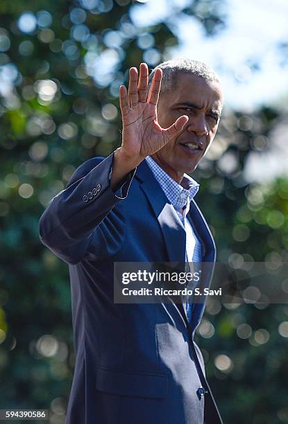 President Obama departs the White House en route to Baton Rouge, Louisiana on August 23, 2016 in Washington, DC.