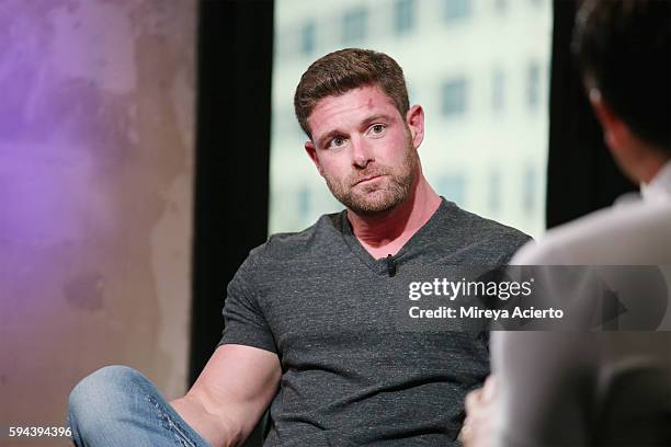 Former U.S. Army soldier Noah Galloway discusses his book "Living With No Excuses" during AOL Build at AOL HQ on August 23, 2016 in New York City.