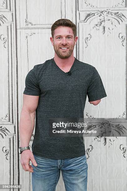 Former U.S. Army soldier Noah Galloway discusses his book "Living With No Excuses" during AOL Build at AOL HQ on August 23, 2016 in New York City.