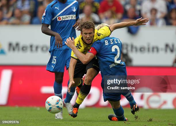 Ivan PERISIC Borussia Dortmund gegen Andreas Beck Hoffenheim 1. Fussball Bundesliga Saison 2011 / 2012 TSG Hoffenheim - Borussia Dortmund 1:0